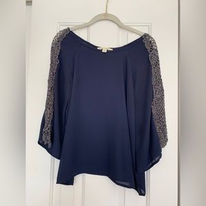 Miami Women’s Navy 3/4 Sleeve Blouse Size S